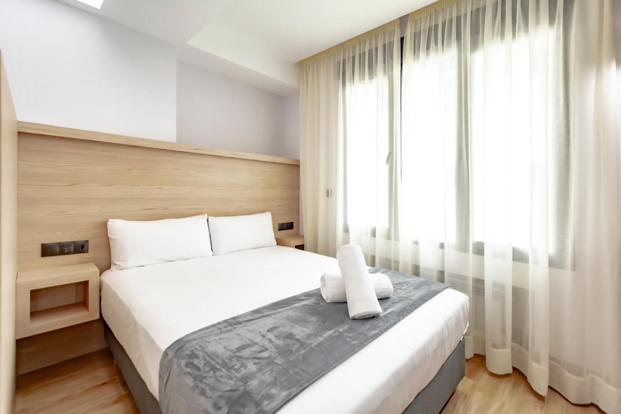 Dobohomes - Montesa 20 Apartamentos Madri Exterior foto
